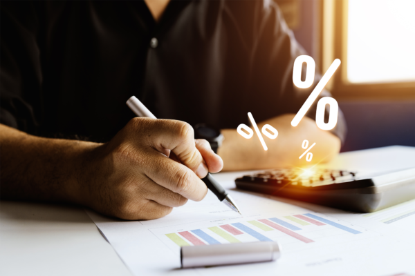 Parcelar impostos resolve o problema financeiro